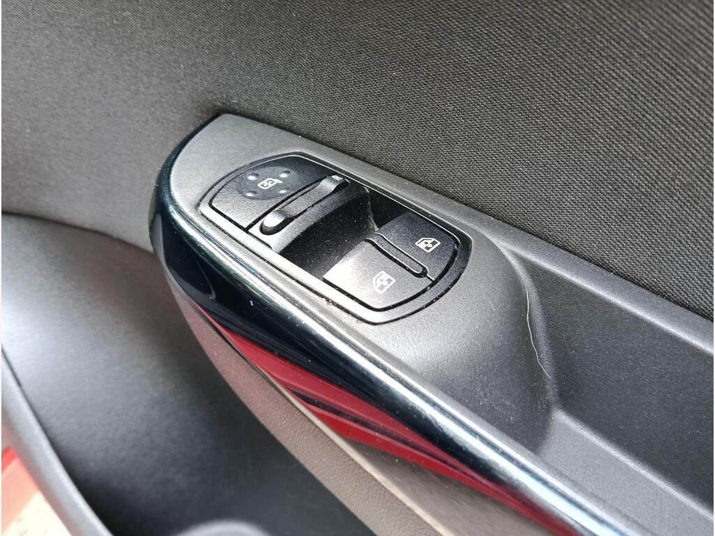 Vauxhall Corsa 2015 - Image 11