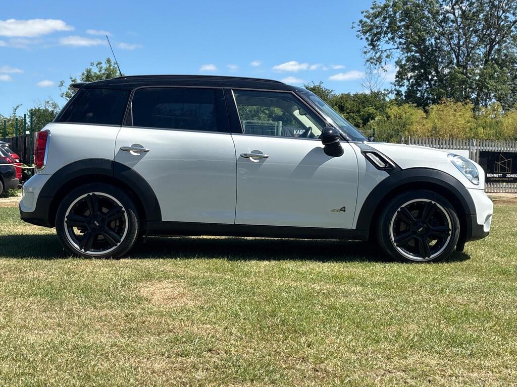 MINI Countryman 2010 - Image 9
